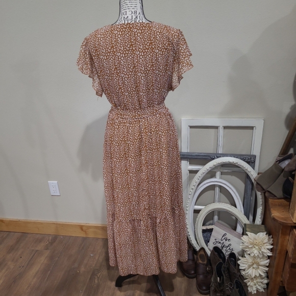 Boho midi dress Women SZ M flutter sleeve tie belt muted rust print ruffle Fall - Picture 5 of 10
